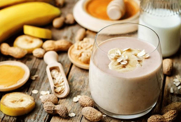 Sinh tố bơ đậu phộng giàu protein