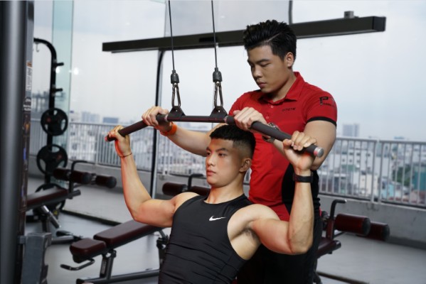 Gợi ý lịch tập cơ ngực tại nhà khoa học cho nam và nữ