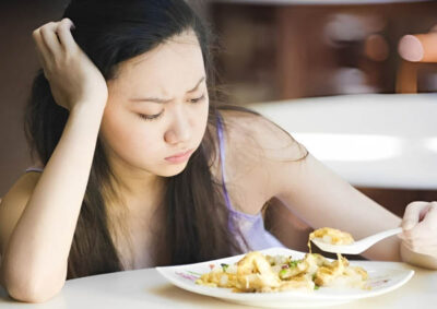 Tổng quan về tình trạng gầy ở nữ và nhu cầu tăng cân