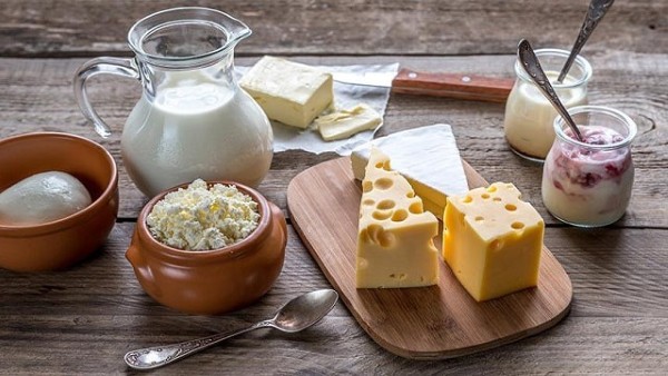 Đồ ăn vặt không béo từ sữa và chế phẩm từ sữa