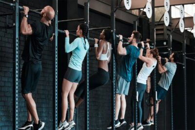 Lợi ích của việc đu xà đối với chiều cao và sức khỏe
