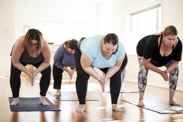 Yoga giúp kiểm soát cân nặng hiệu quả